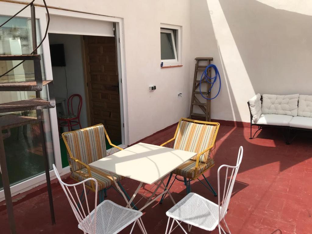 Apartamentos La Selva - Rafael De La Viesca Cadiz Exterior photo